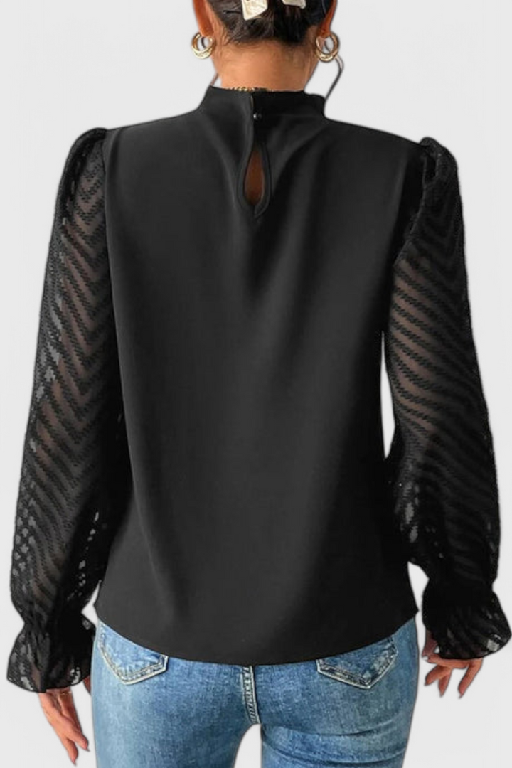 Helga Blouse Nautique à Détails Raffinés