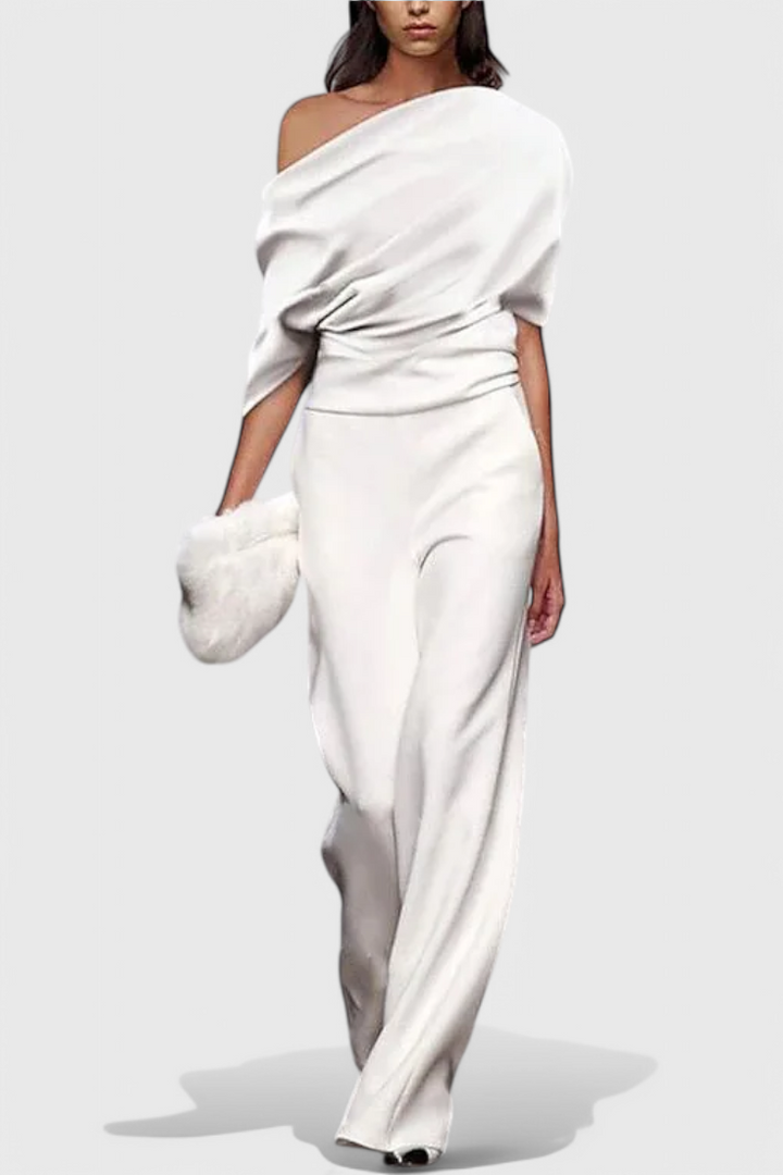 Agatha Combinaison Fluide à Jambe Large et Coupe Flatteuse