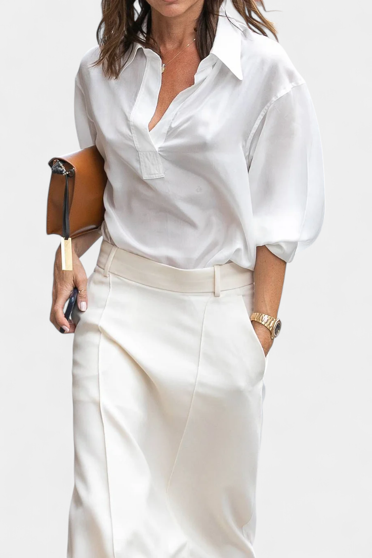 Ada Jupe Droite H-Line Minimaliste en Ton Uni