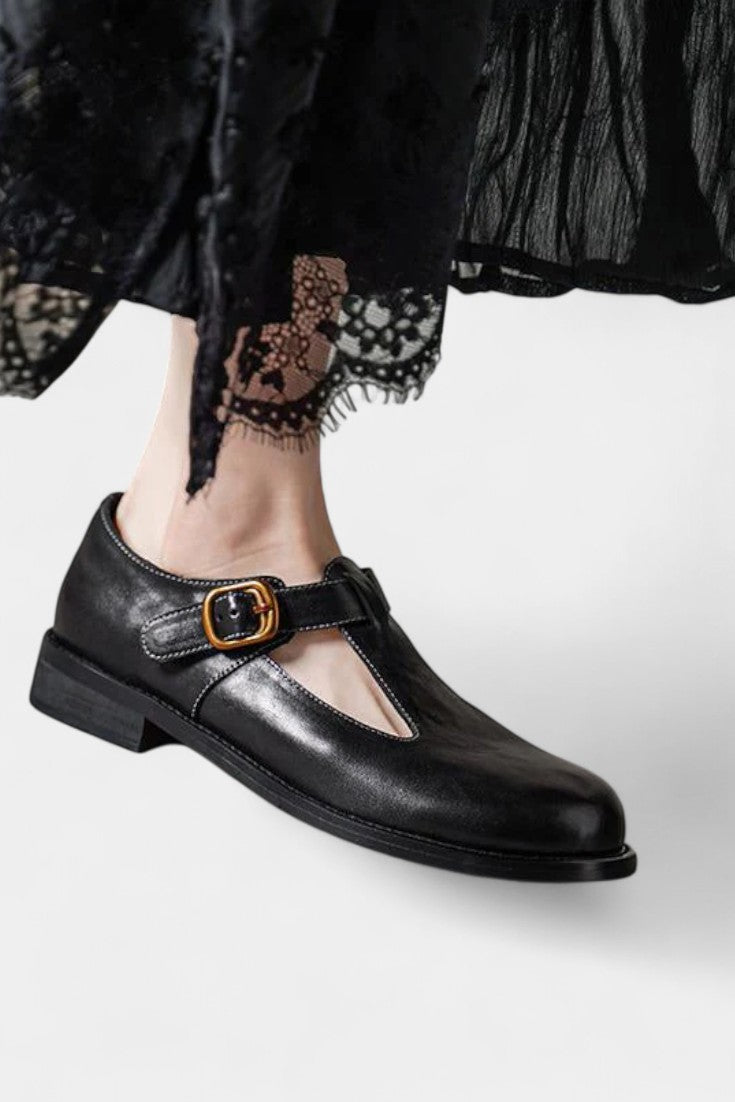 Elsa Mary Janes à Sangle en T et Finition en Cuir Artisanal