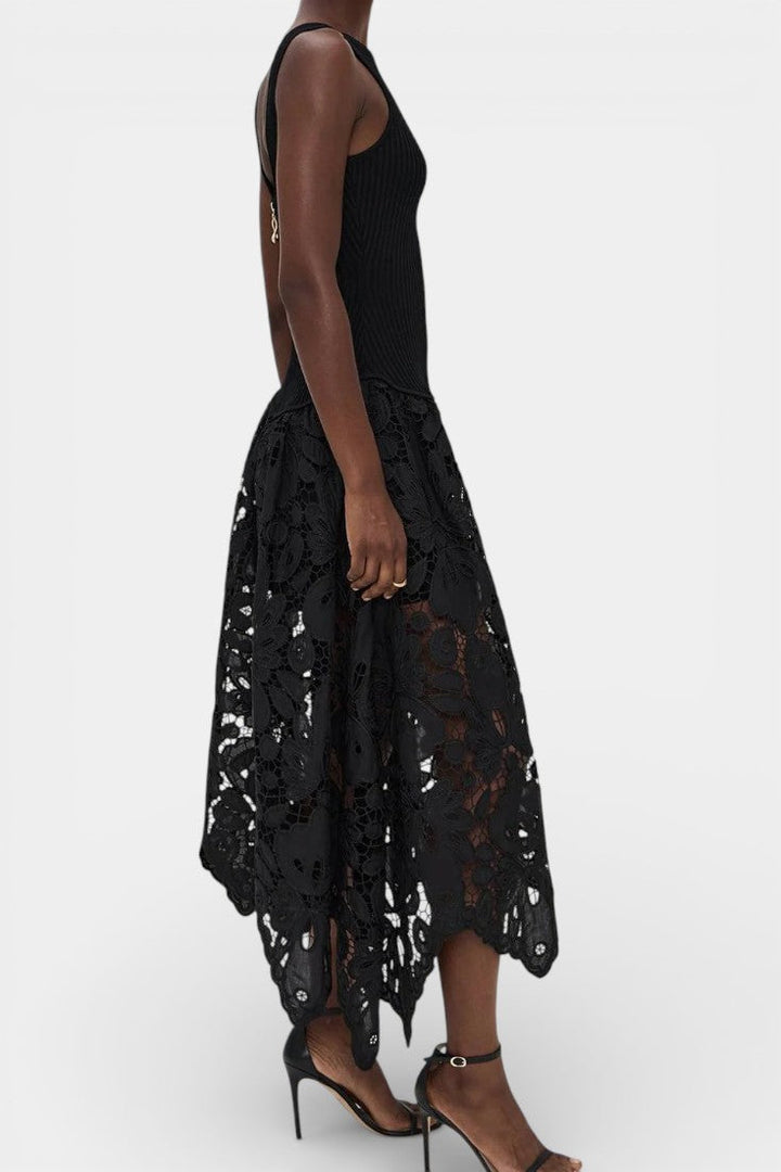 Ansfride Robe Longue Trapèze en Dentelle et Broderie Anglaise