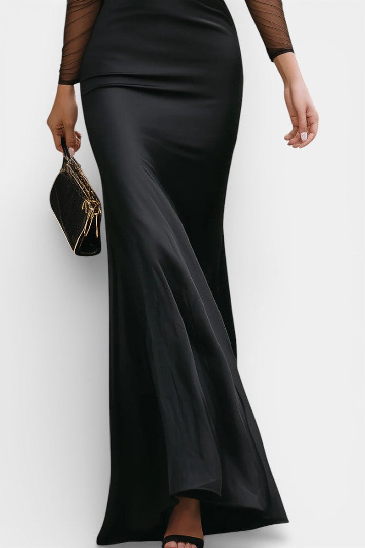 Ania Robe de Soirée Élégante à Col Montant avec Manches en Tulle