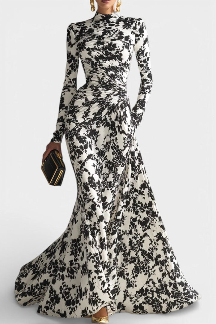 Amada Robe Portefeuille Florale Noir et Blanc à Col Montant