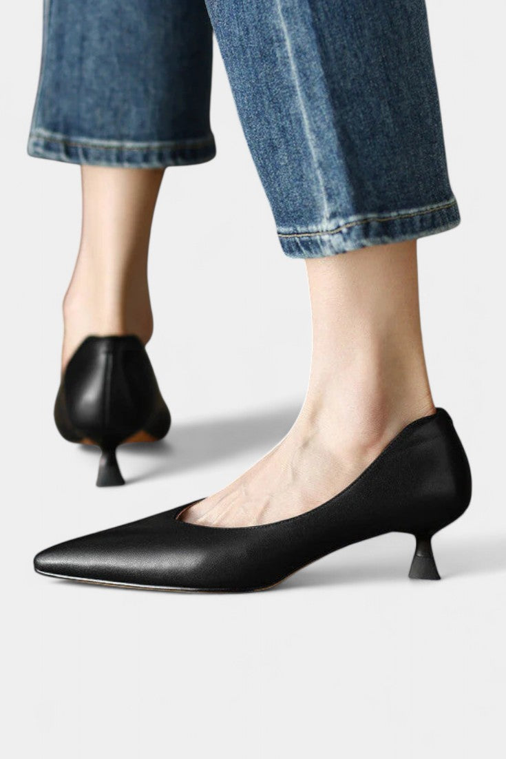 Gerda Mary Janes à Bout Aiguisé et Talon Bas Évasé
