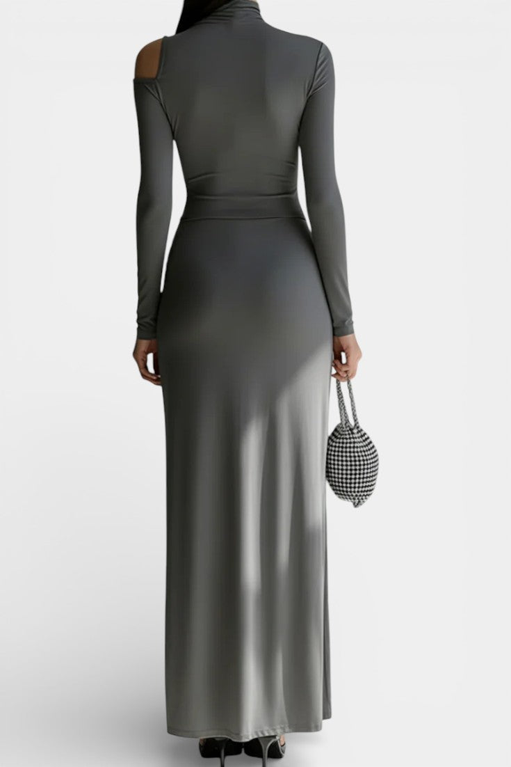 Florinda Robe Longue Sophistiquée à Détails Froncés et Découpes