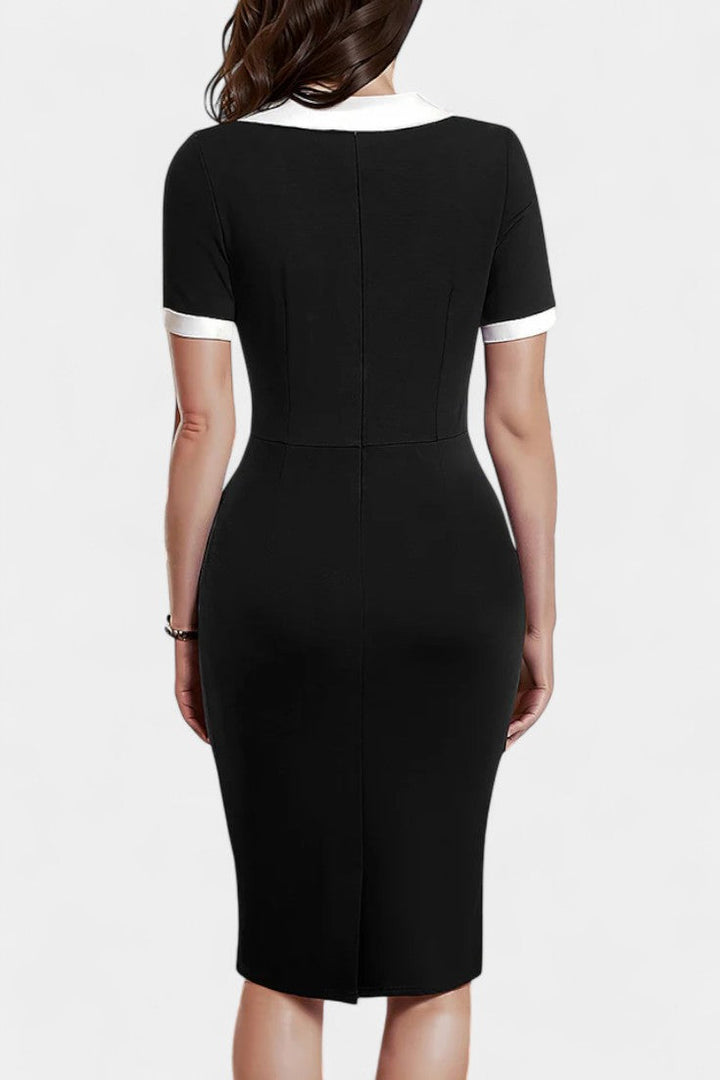 Delsa Robe Midi Fourreau Bicolore à Manches Courtes