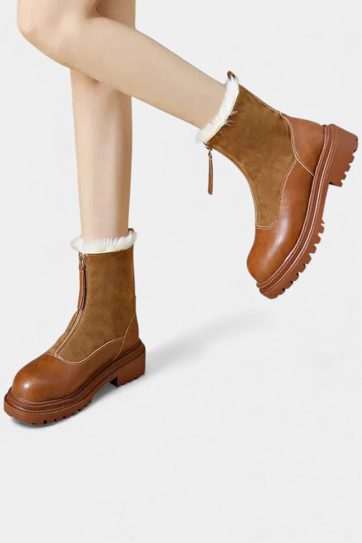 Gertrud Bottines à Semelle à Crampons et Bord en Fourrure