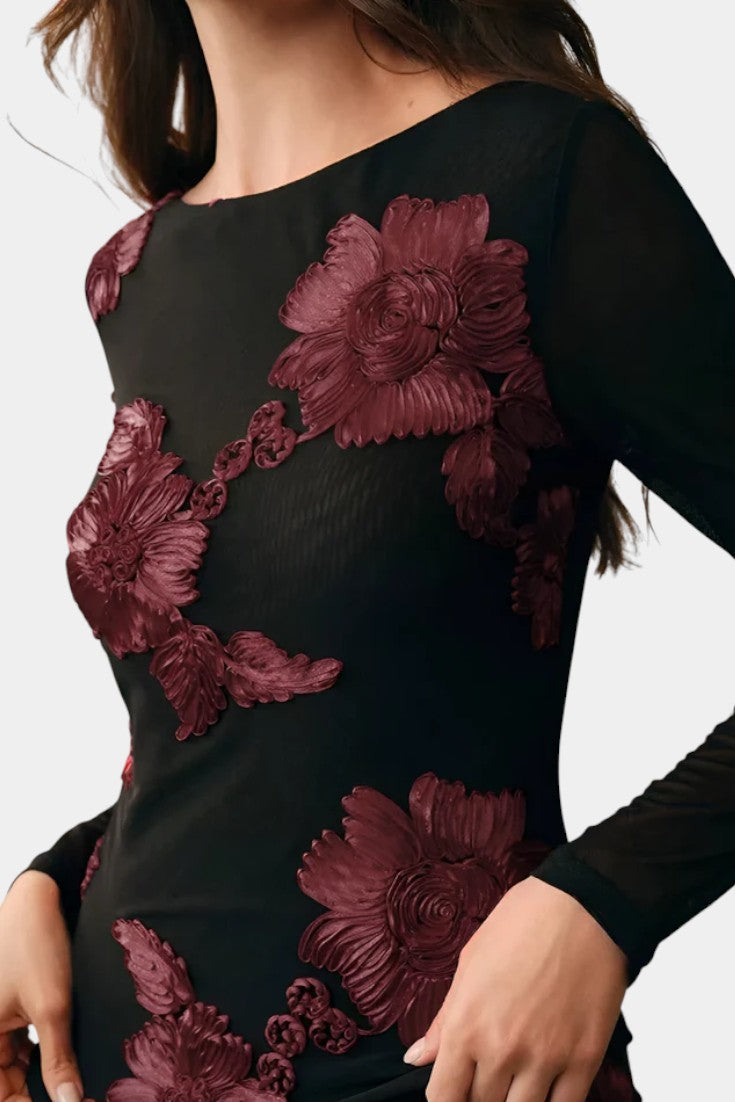 Ninon Blouse Texturée Fleurie à Encolure Bateau et Manches Longues