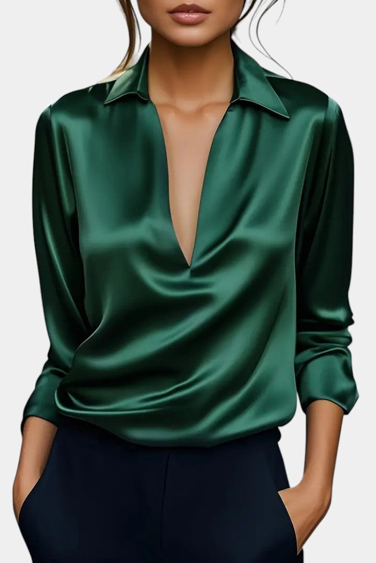 Aline Blouse en Satin Argenté à Décolleté Plongeant