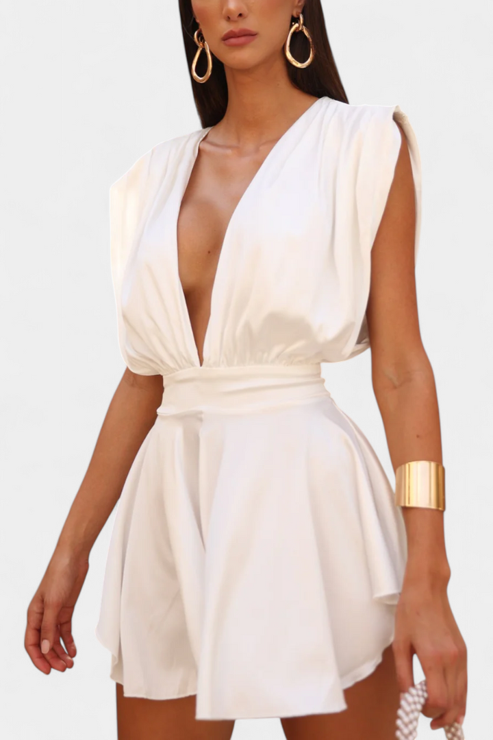 Rosalba Combinaison Cape Élégante à Décolleté Profond et Taille Cintrée