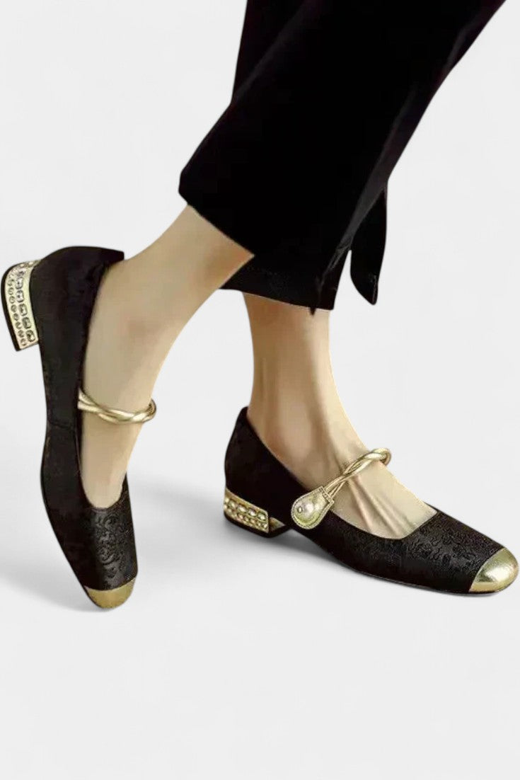 Mestelle Mary Janes Vernis à Talons Carrés et Détails Perlés