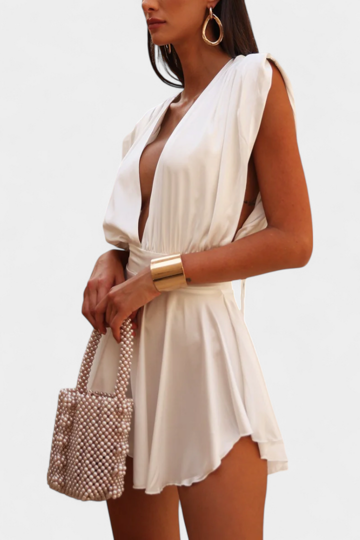 Rosalba Combinaison Cape Élégante à Décolleté Profond et Taille Cintrée