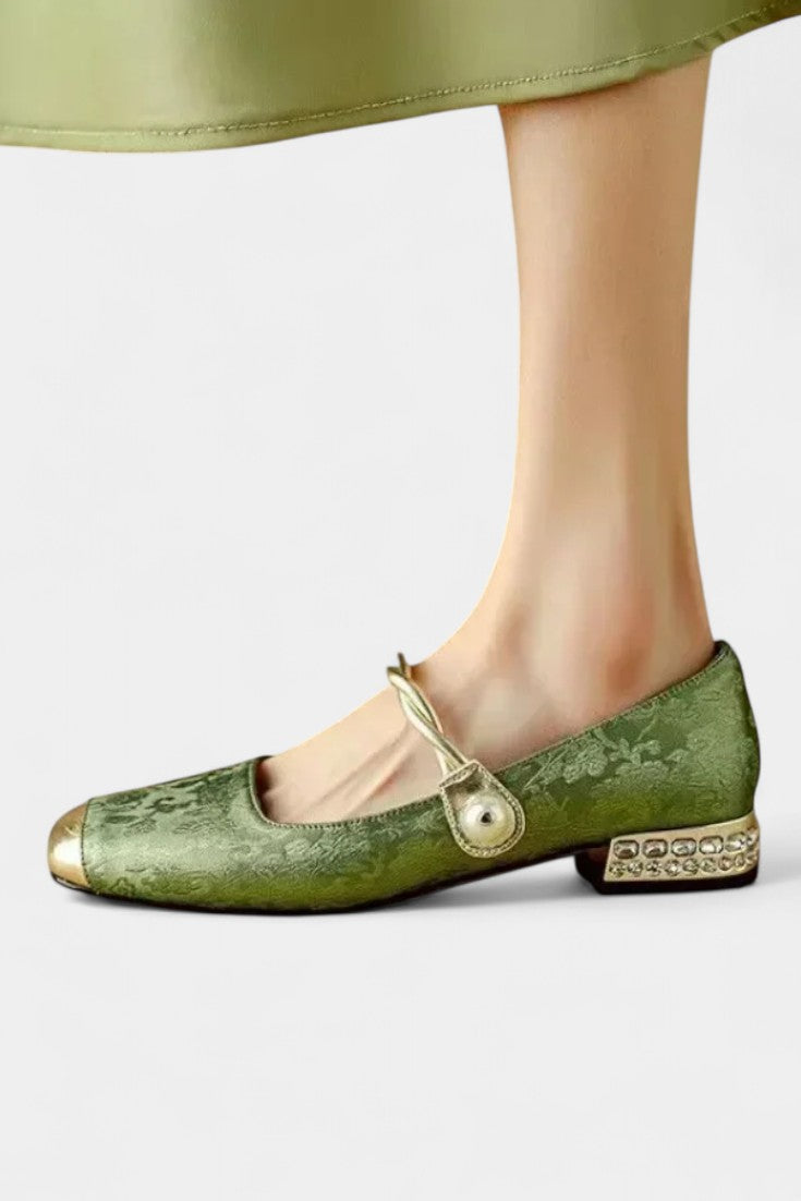 Mestelle Mary Janes Vernis à Talons Carrés et Détails Perlés