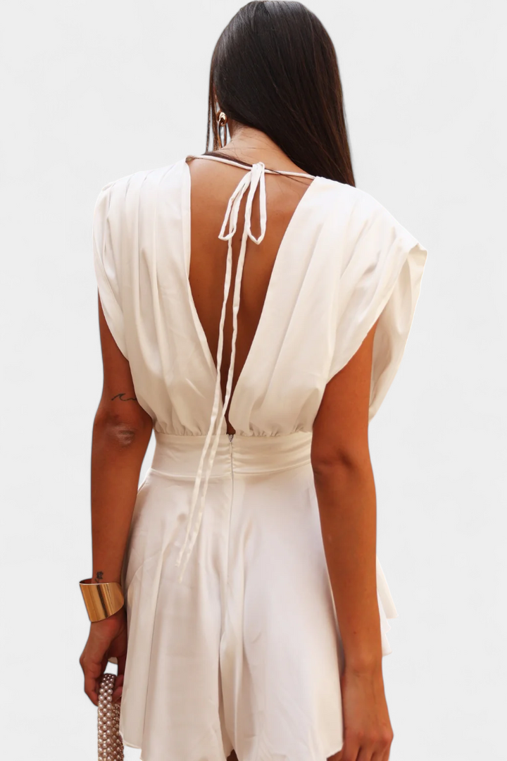 Rosalba Combinaison Cape Élégante à Décolleté Profond et Taille Cintrée