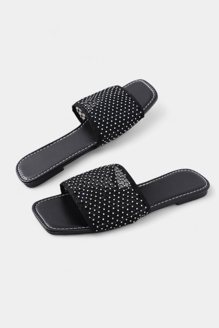 Sandales Iva Plates en Maille Brillante avec Bout Carré