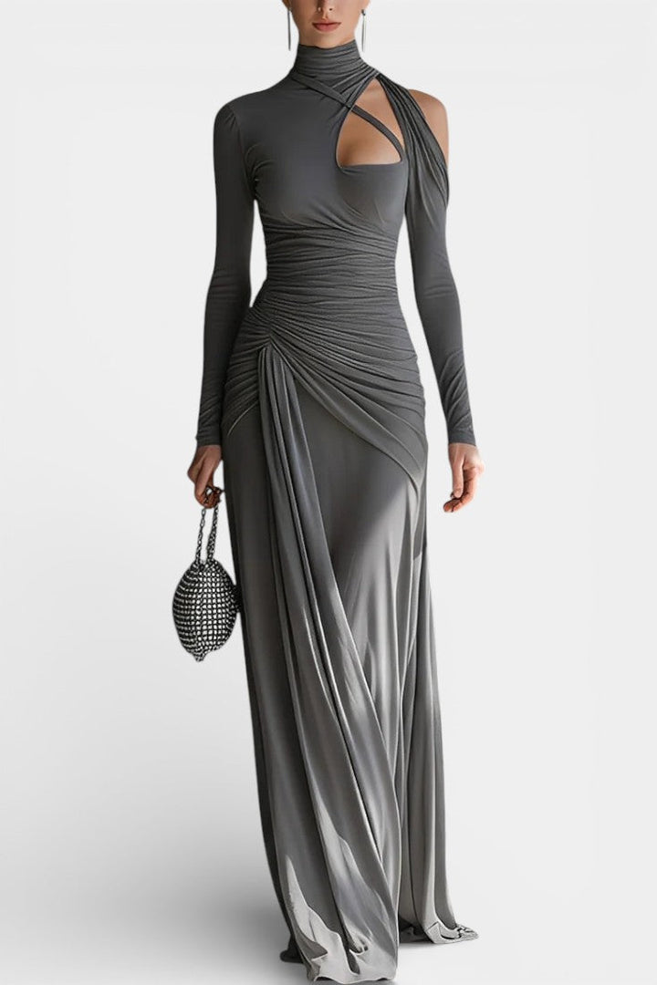 Florinda Robe Longue Sophistiquée à Détails Froncés et Découpes